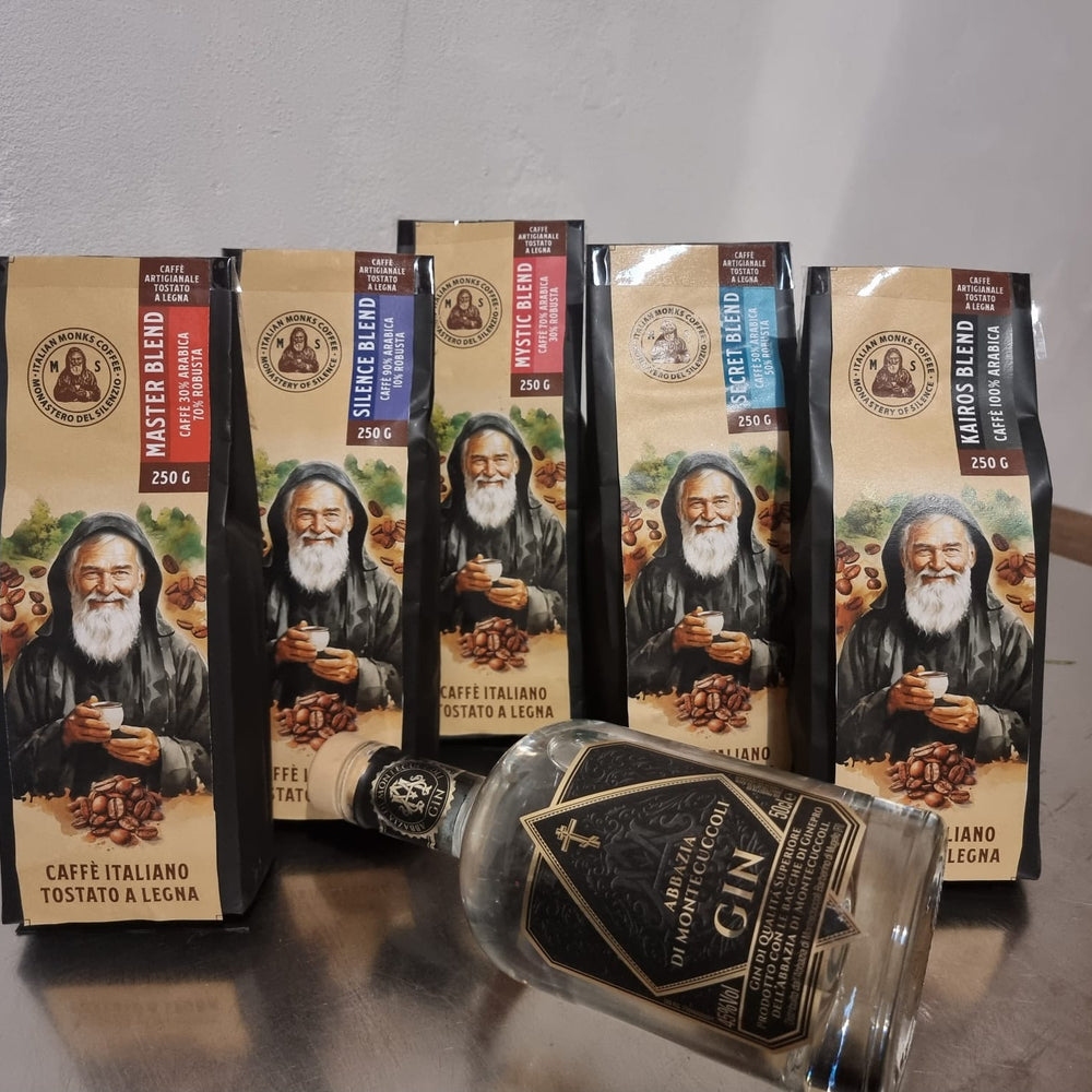 
                  
                    Cesto Degustazione 5 Miscele del Monastero del Silenzio, tostate a legna e selezionate per un'esperienza di degustazione unica
                  
                